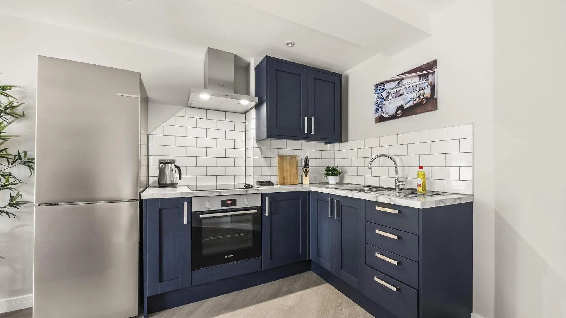 Buzzing Brighton Apartments By My Getaways 0*,  イギリス